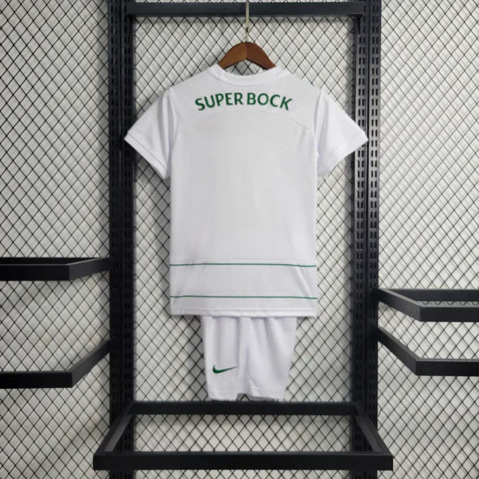 Conjunto infantil Sporting CP Away 2023/2024 Branco e Verde