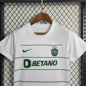 Conjunto infantil Sporting CP Away 2023/2024 Branco e Verde