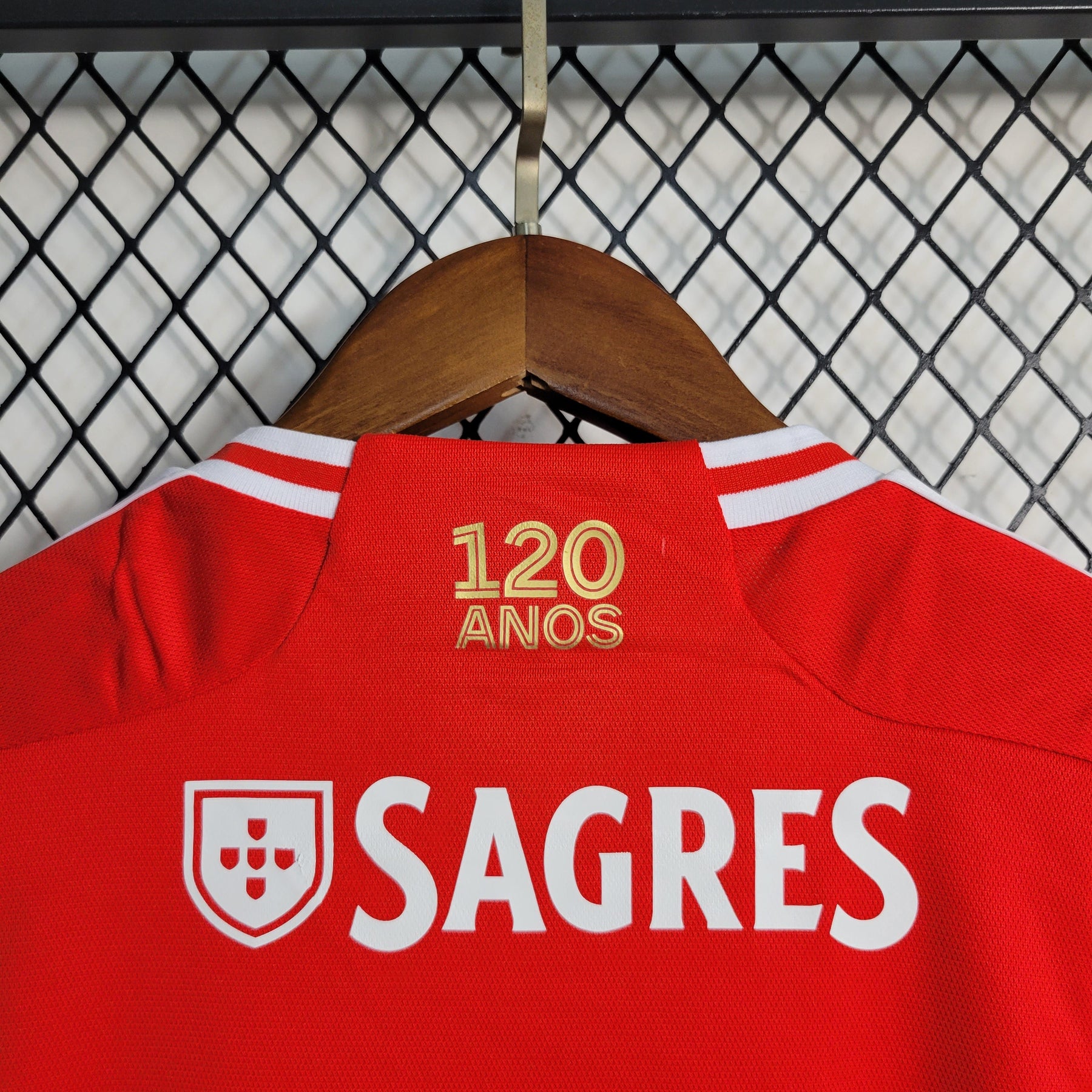 Conjunto Infantil Benfica 2023/24 - Home - Vermelha + 5 PRENDAS HOJE! 🎁