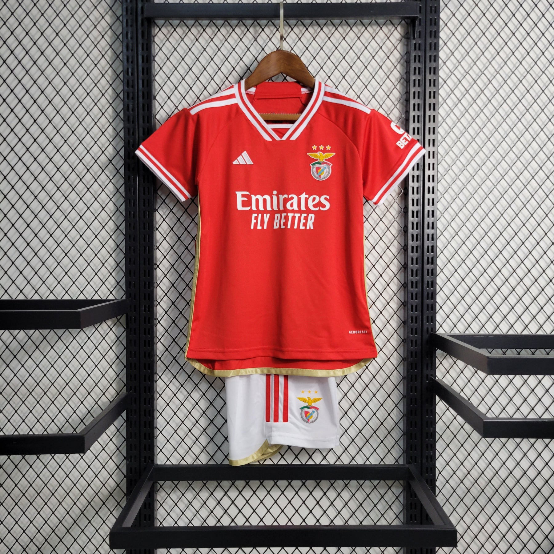 Conjunto Infantil Benfica 2023/24 - Home - Vermelha + 5 PRENDAS HOJE! 🎁